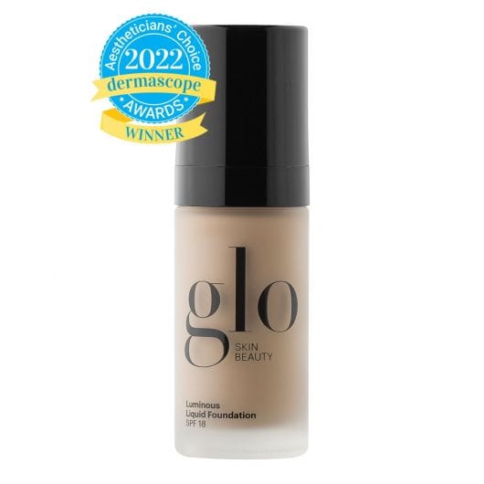 Glo Skin Beauty Foundation Luminous Liquid Foundation SPF18